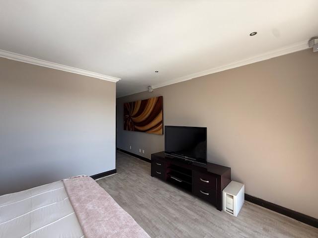 To Let 3 Bedroom Property for Rent in Morningside Gauteng