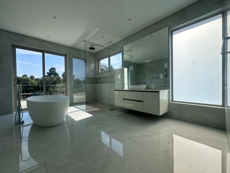 4 Bedroom Property for Sale in Morningside Gauteng