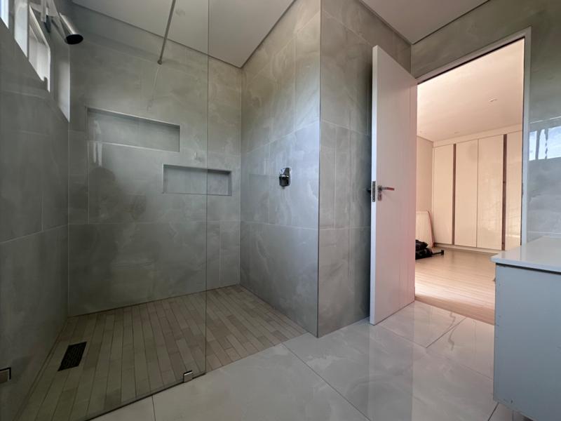 4 Bedroom Property for Sale in Morningside Gauteng