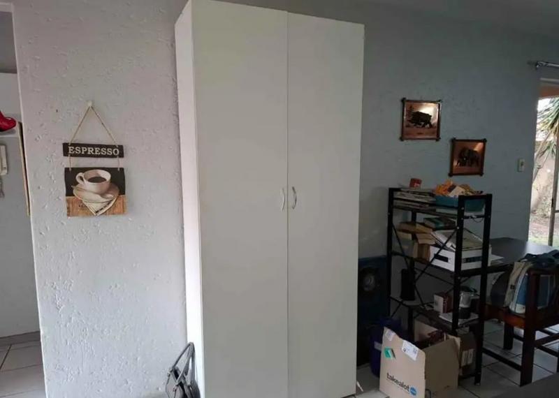 1 Bedroom Property for Sale in Brackendowns Gauteng