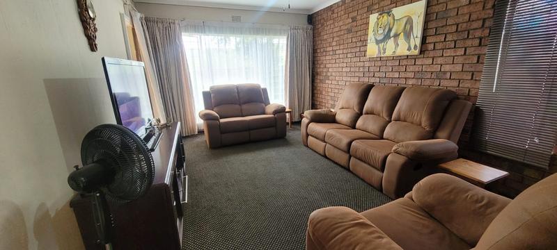 3 Bedroom Property for Sale in Glenvista Gauteng