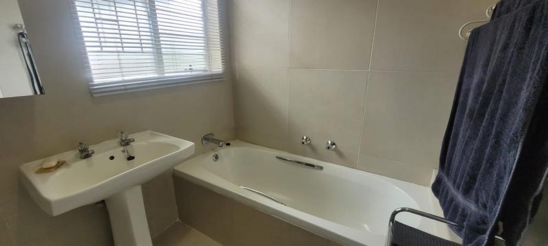 3 Bedroom Property for Sale in Glenvista Gauteng