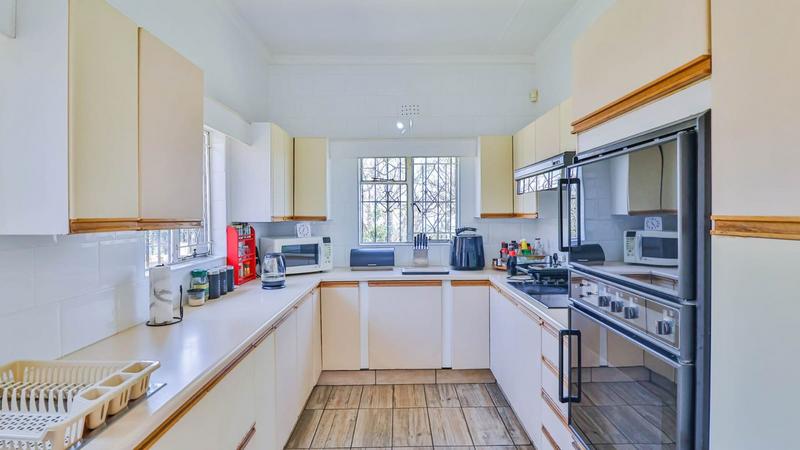 4 Bedroom Property for Sale in Linmeyer Gauteng