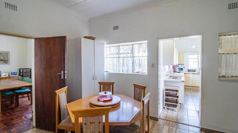 4 Bedroom Property for Sale in Linmeyer Gauteng