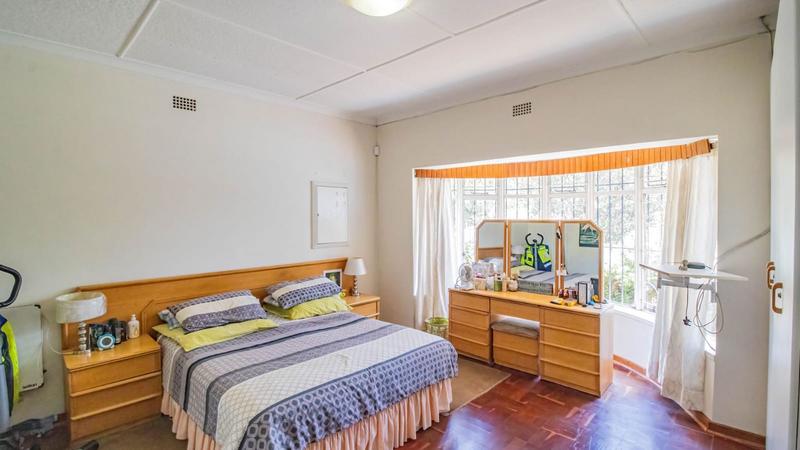 4 Bedroom Property for Sale in Linmeyer Gauteng