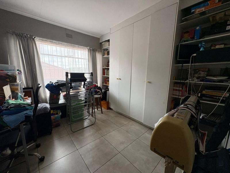 4 Bedroom Property for Sale in Mulbarton Gauteng