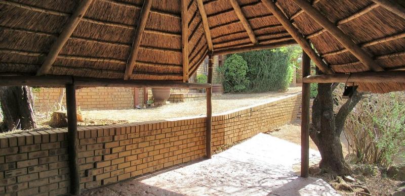 4 Bedroom Property for Sale in Glenvista Gauteng