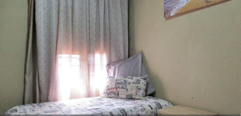 4 Bedroom Property for Sale in Glenvista Gauteng