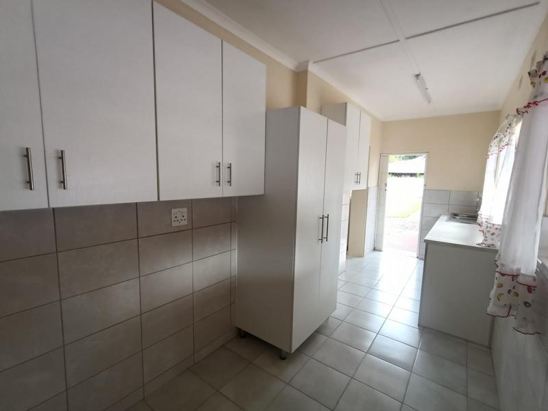 To Let 3 Bedroom Property for Rent in Strubenvale Gauteng