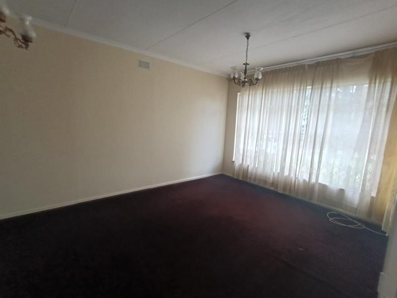 To Let 3 Bedroom Property for Rent in Strubenvale Gauteng