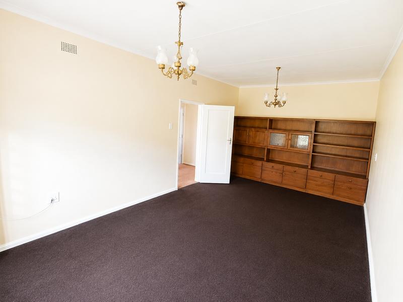 3 Bedroom Property for Sale in Strubenvale Gauteng