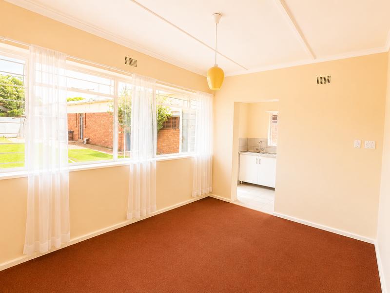 3 Bedroom Property for Sale in Strubenvale Gauteng