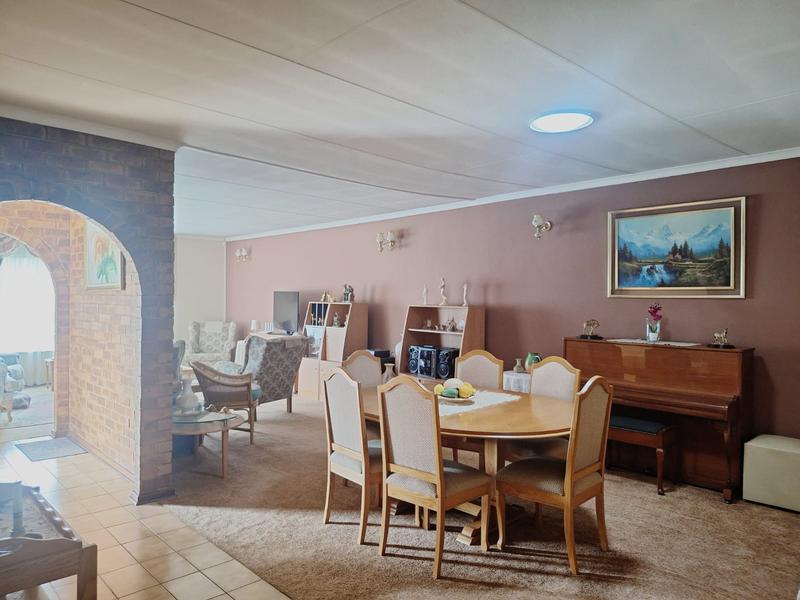 3 Bedroom Property for Sale in Goedeburg Gauteng