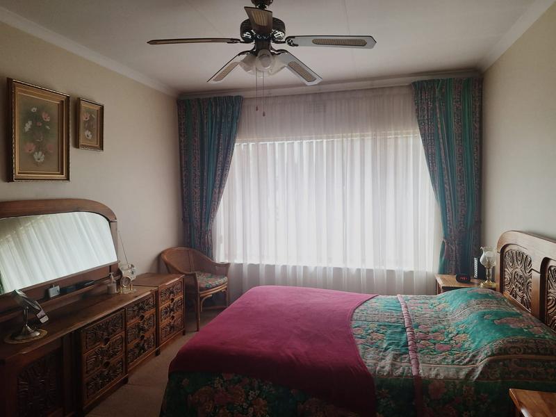 3 Bedroom Property for Sale in Goedeburg Gauteng