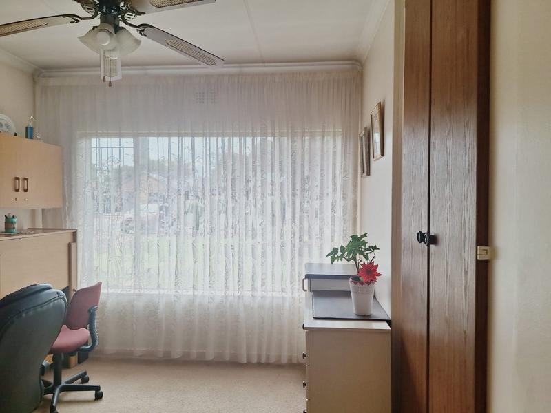 3 Bedroom Property for Sale in Goedeburg Gauteng