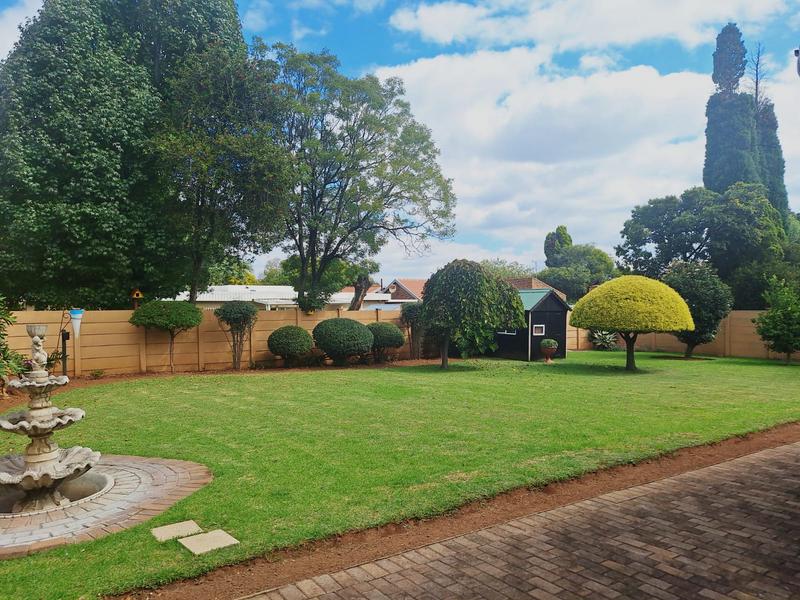 3 Bedroom Property for Sale in Goedeburg Gauteng