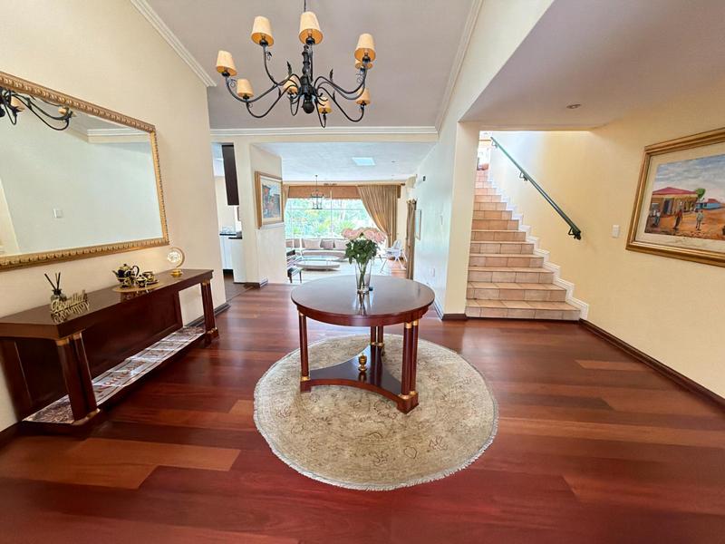 5 Bedroom Property for Sale in Bryanston Gauteng