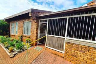 2 Bedroom Property for Sale in Clarina Gauteng