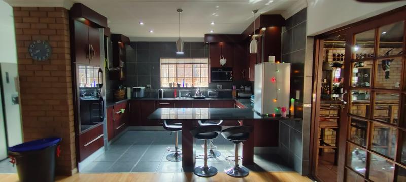 3 Bedroom Property for Sale in Florauna Gauteng