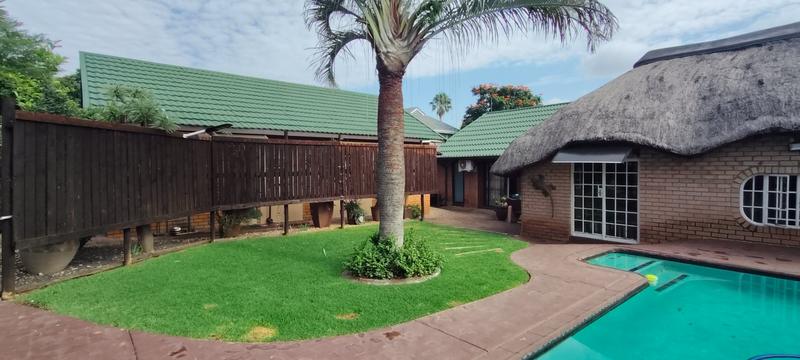 3 Bedroom Property for Sale in Florauna Gauteng