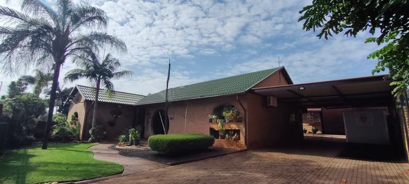 3 Bedroom Property for Sale in Florauna Gauteng
