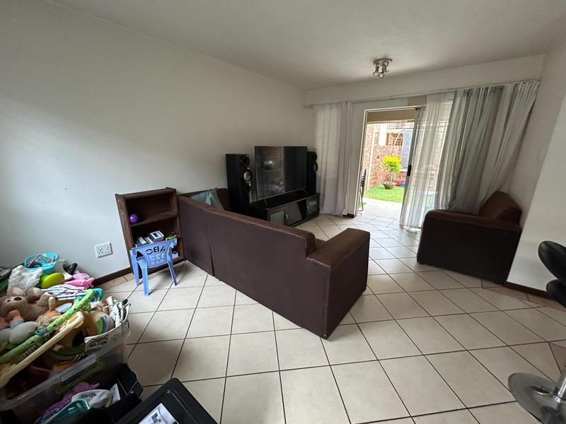 To Let 2 Bedroom Property for Rent in Eco Park Gauteng