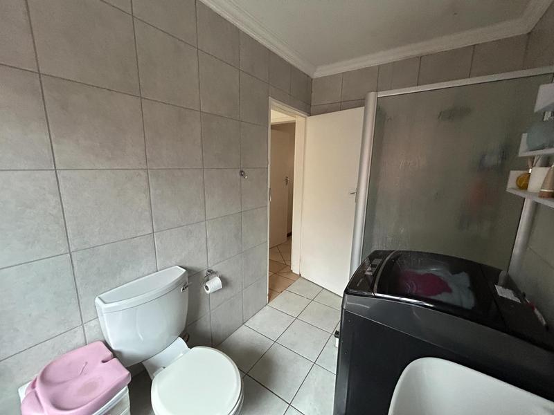 To Let 2 Bedroom Property for Rent in Eco Park Gauteng