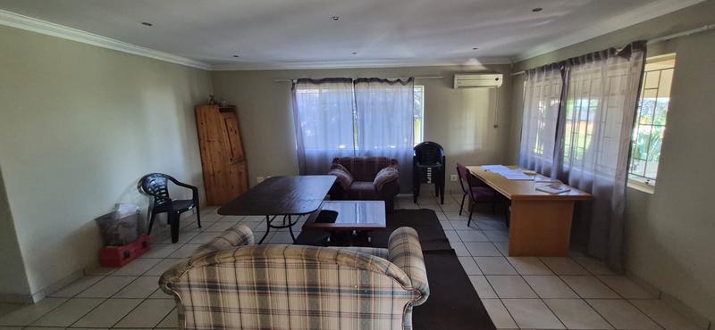 4 Bedroom Property for Sale in Mnandi Gauteng