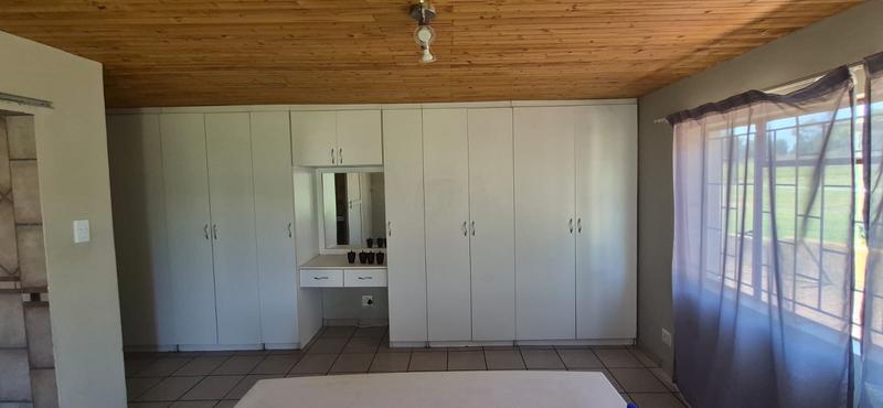 4 Bedroom Property for Sale in Mnandi Gauteng