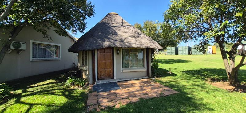 4 Bedroom Property for Sale in Mnandi Gauteng