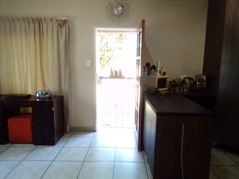 4 Bedroom Property for Sale in Mnandi Gauteng