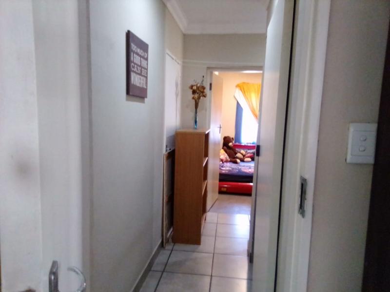 4 Bedroom Property for Sale in Mnandi Gauteng