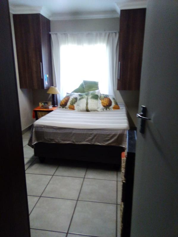 4 Bedroom Property for Sale in Mnandi Gauteng