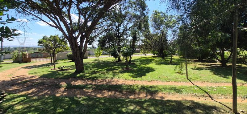4 Bedroom Property for Sale in Mnandi Gauteng