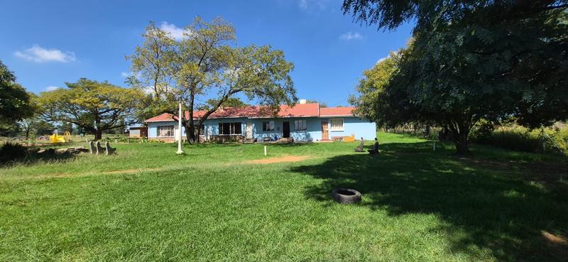4 Bedroom Property for Sale in Mnandi Gauteng