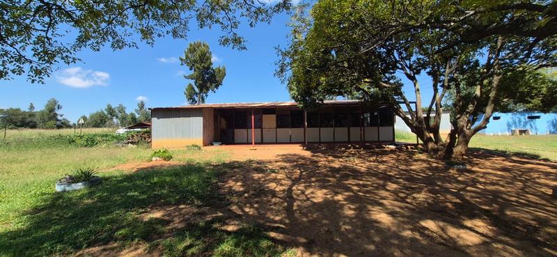 4 Bedroom Property for Sale in Mnandi Gauteng