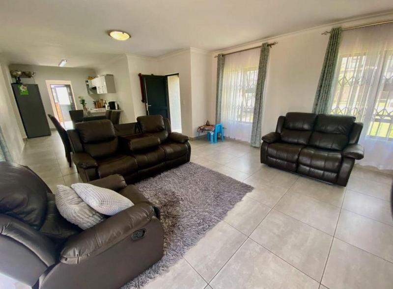 3 Bedroom Property for Sale in Thatchfield Gauteng