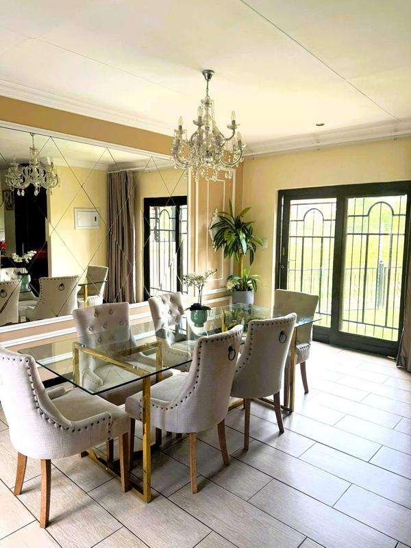 3 Bedroom Property for Sale in Eco Park Gauteng