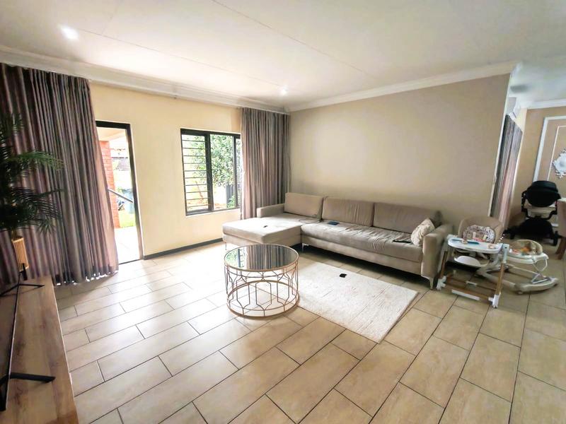 3 Bedroom Property for Sale in Eco Park Gauteng