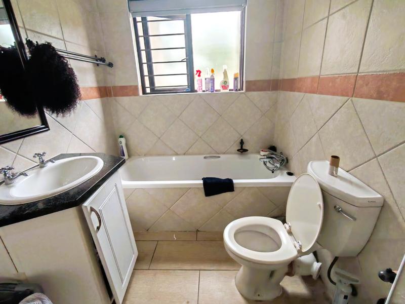 3 Bedroom Property for Sale in Eco Park Gauteng