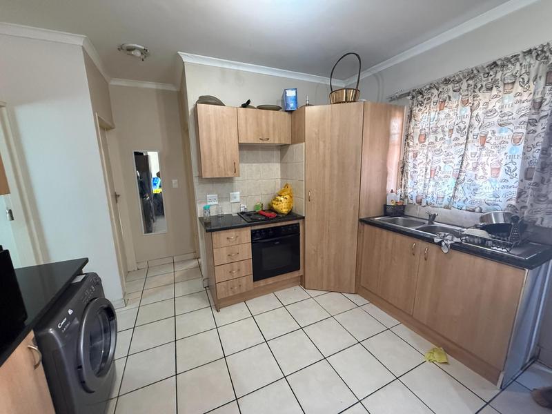 2 Bedroom Property for Sale in Summerfields Estate Gauteng