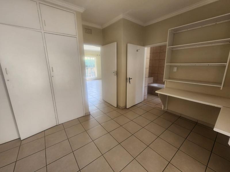 10 Bedroom Property for Sale in Bedfordview Gauteng