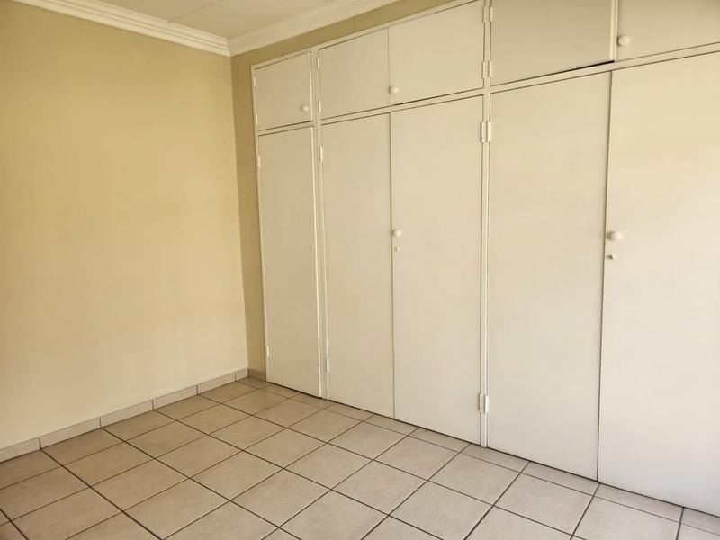 10 Bedroom Property for Sale in Bedfordview Gauteng