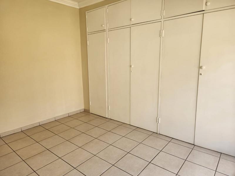 10 Bedroom Property for Sale in Bedfordview Gauteng