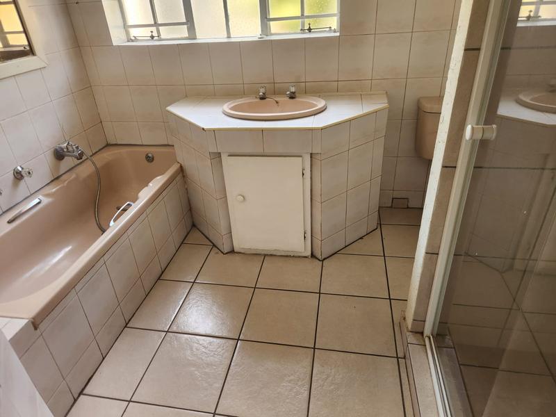10 Bedroom Property for Sale in Bedfordview Gauteng