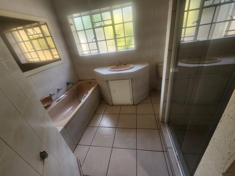 10 Bedroom Property for Sale in Bedfordview Gauteng