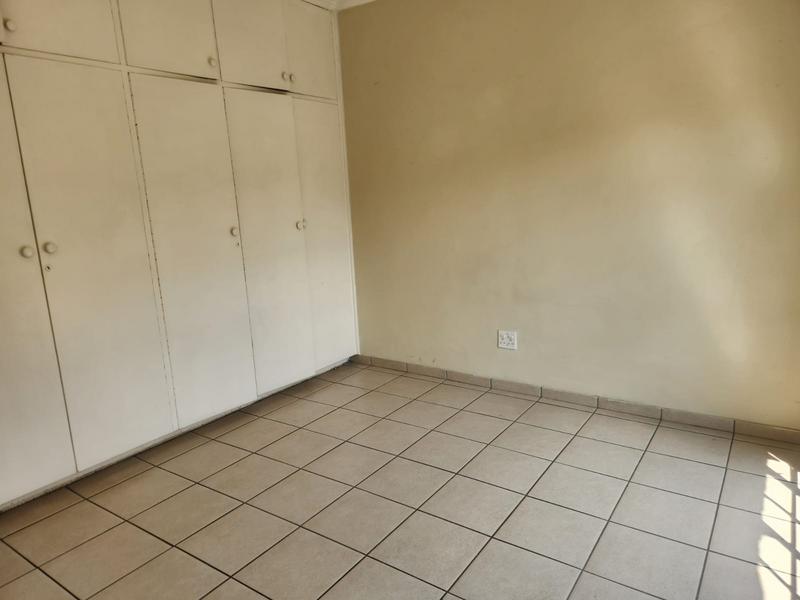 10 Bedroom Property for Sale in Bedfordview Gauteng