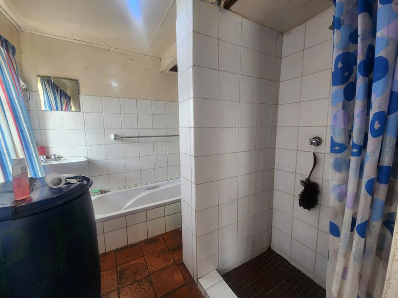 2 Bedroom Property for Sale in Brixton Gauteng