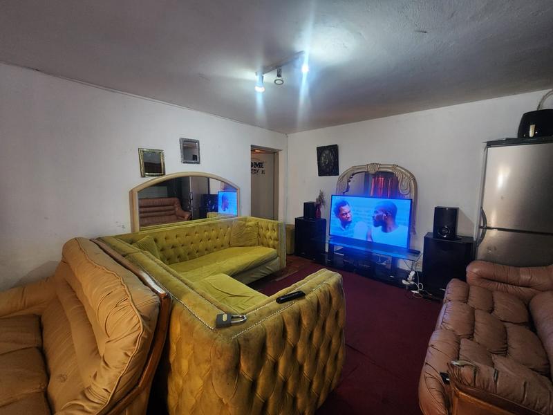 2 Bedroom Property for Sale in Brixton Gauteng