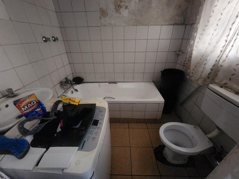 2 Bedroom Property for Sale in Brixton Gauteng